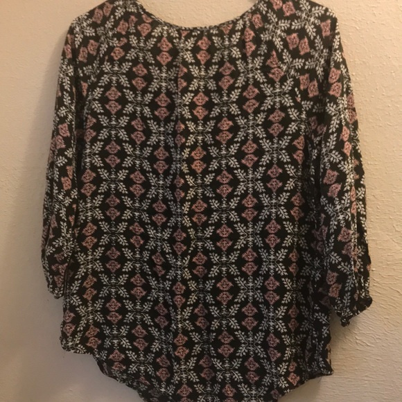 Mossimo Shirt - Picture 3 of 3